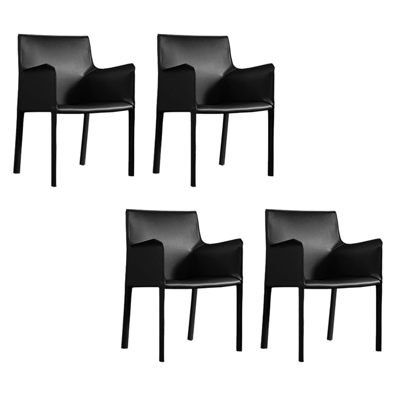 Chaise de bras moderne en cuir chaise à manger intérieure avec base en métal