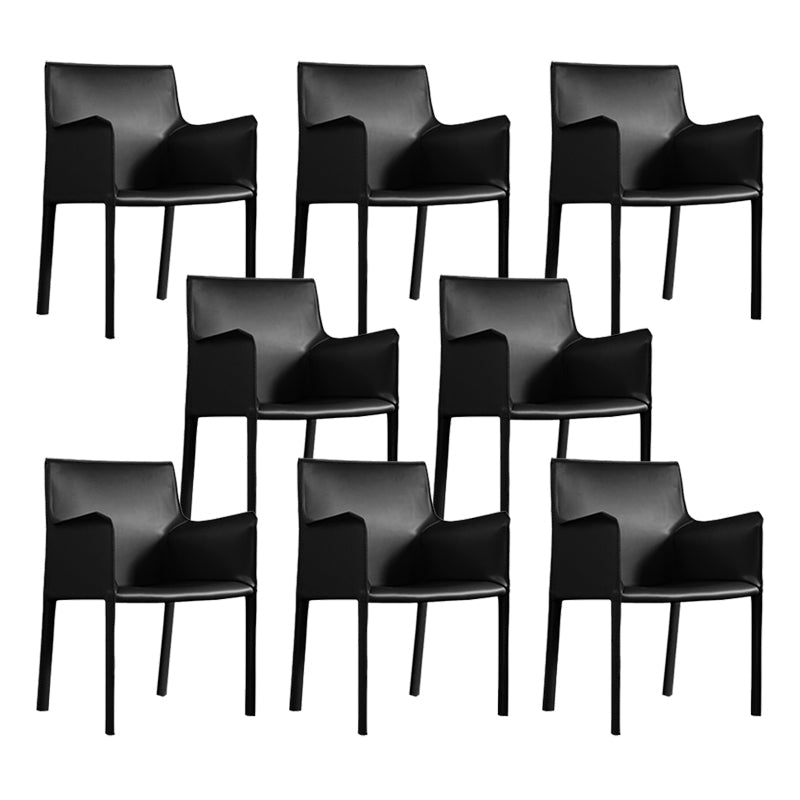 Chaise de bras moderne en cuir chaise à manger intérieure avec base en métal