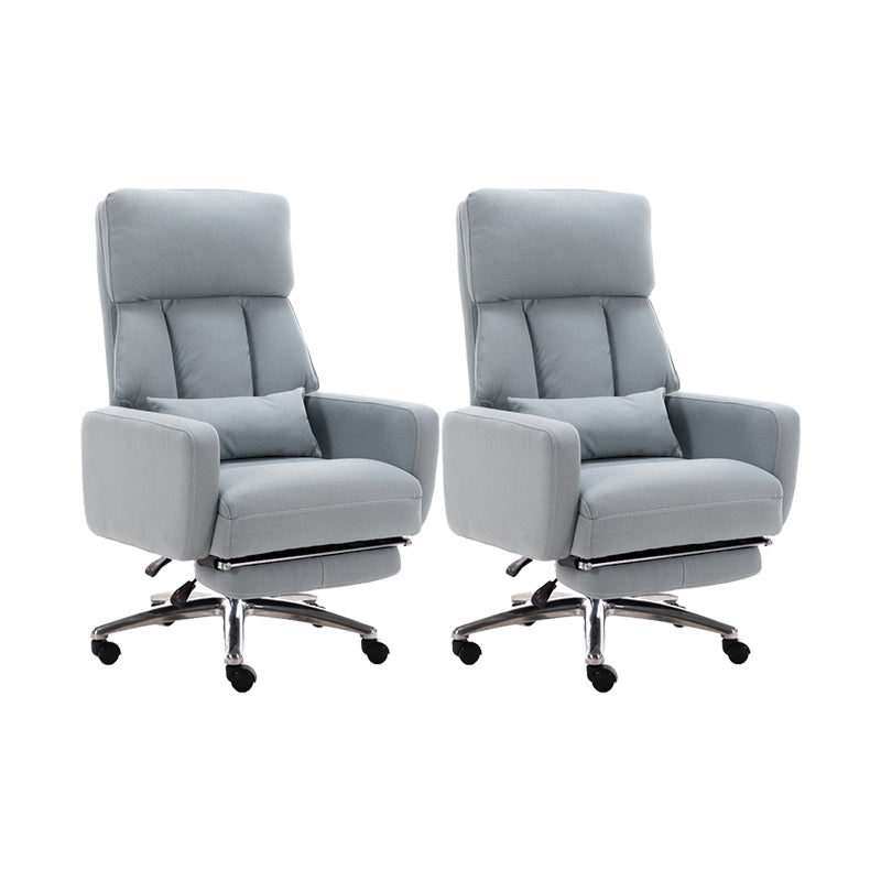 Fauteuil de direction moderne sans bras, repose-pieds inclus, chaise de direction pour le bureau