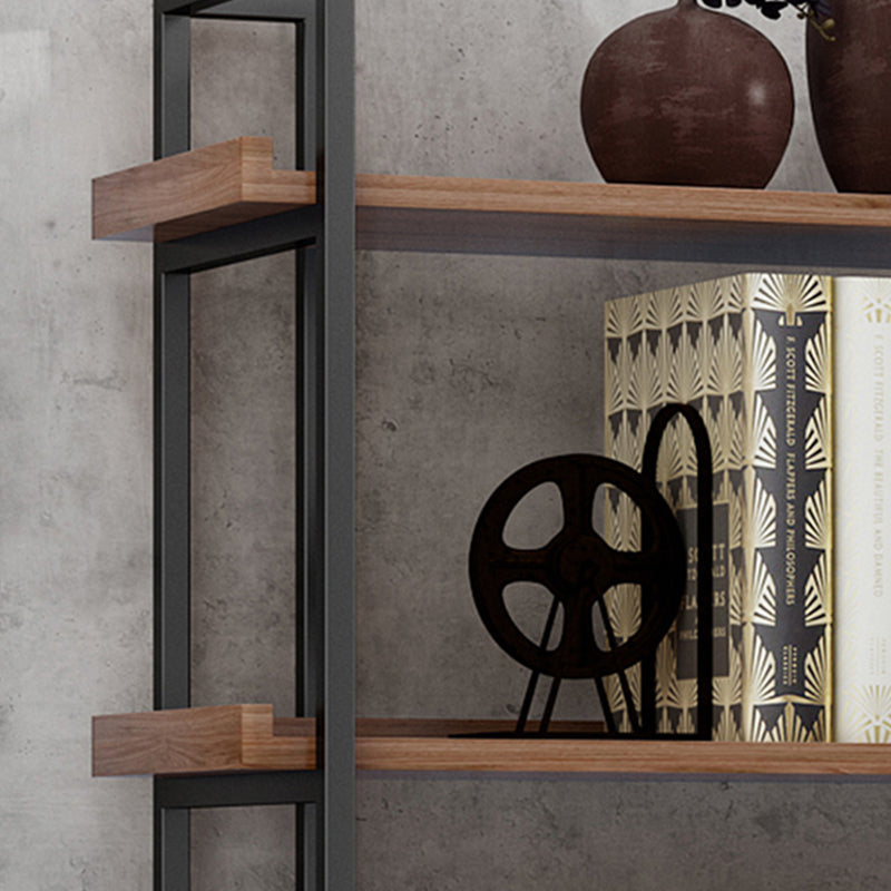 Libreria di libreria di libreria di finitura antica industriale con scaffali rettangolari