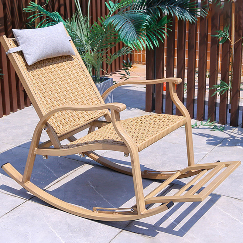 Chaise de rocker en osier moderne chaise de rocker de cadre en métal pour extérieur