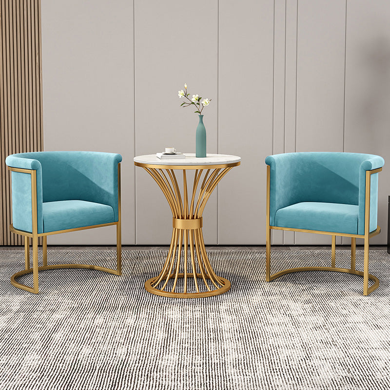 Chaise de bras rembourré en velours en or chaise de salle à manger pour salle à manger