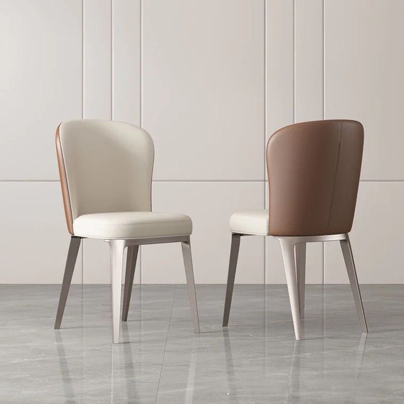 Keuken huis gestoffeerde eetkamerstoel lederen wingback armloze stoel