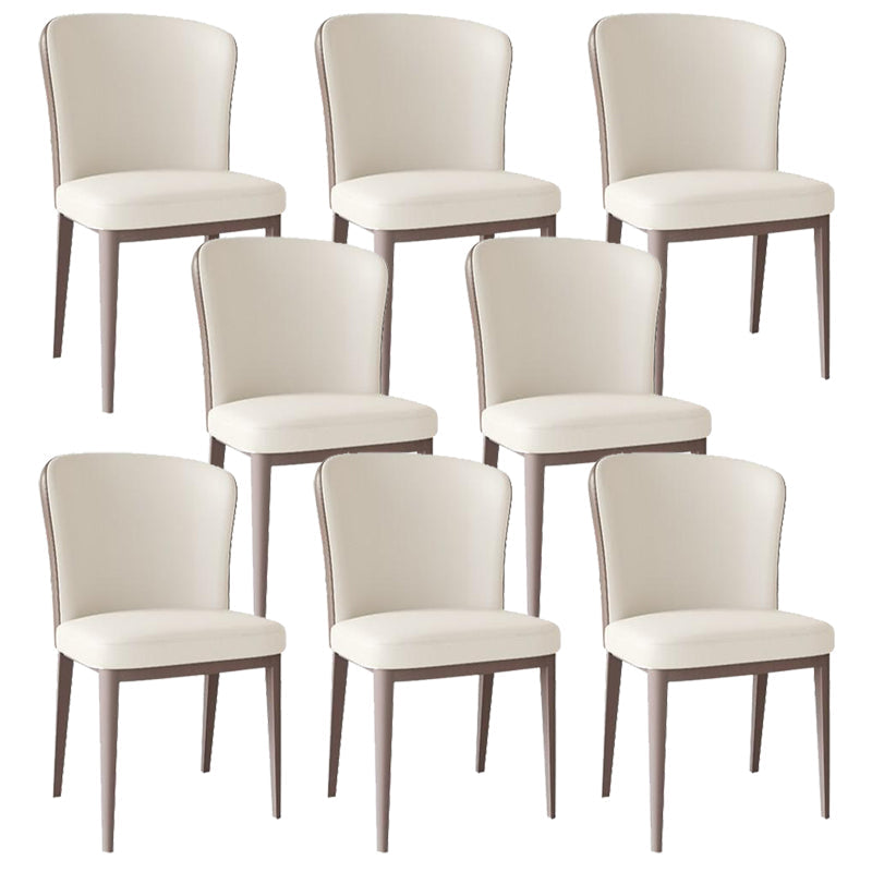 Keuken huis gestoffeerde eetkamerstoel lederen wingback armloze stoel