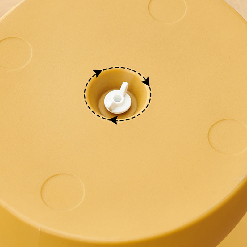 Modern Naturally Shaped End Table Plastic Table for Living Room