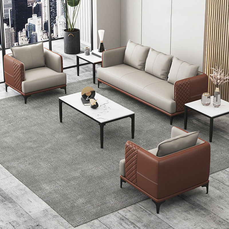 Modernes Wohnzimmersofa Smoking -Armsofa mit Kissen und schwarzen Metallbeinen