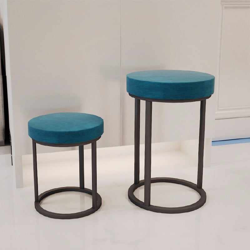 Mildew Resistant Ottoman Plain Velvet Contemporary Round Metal Frame Ottoman Clearhalo 'furn' 'furn_ottomans_poufs' 'Furniture' 'Living Room Furniture' 'Ottomans & Poufs' 'ottomans_poufs' 6552905