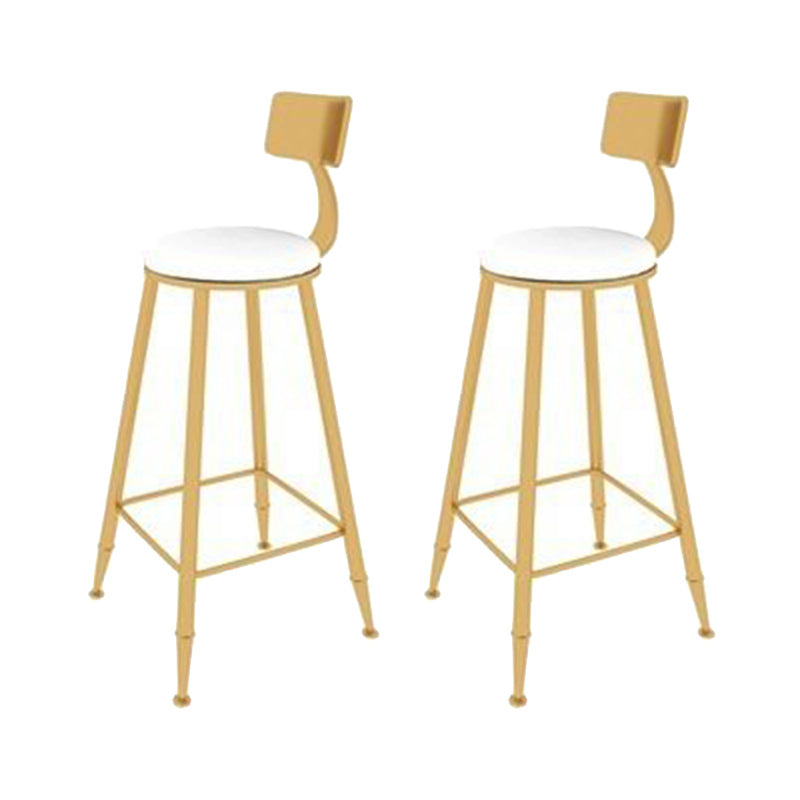 Tabouret de bar à coussin Glam avec pieds en métal doré