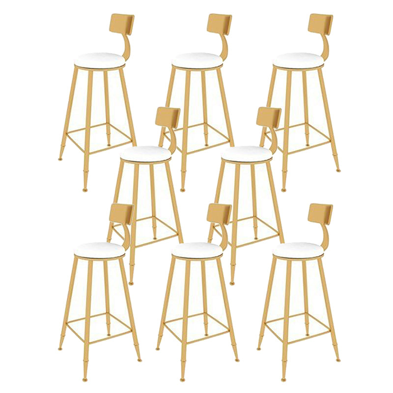 Tabouret de bar à coussin Glam avec pieds en métal doré