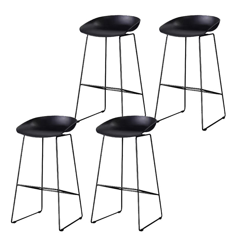 Plastic Armless Barstools Industrial Bar Stools with Metal Legs Black Black 4 Piece Set Clearhalo 'Bar Furniture' 'Bar Stools' 'bar_stools' 'furn' 'furn_bar_stools' 'Furniture' 'Kitchen & Dining Furniture' 6556005