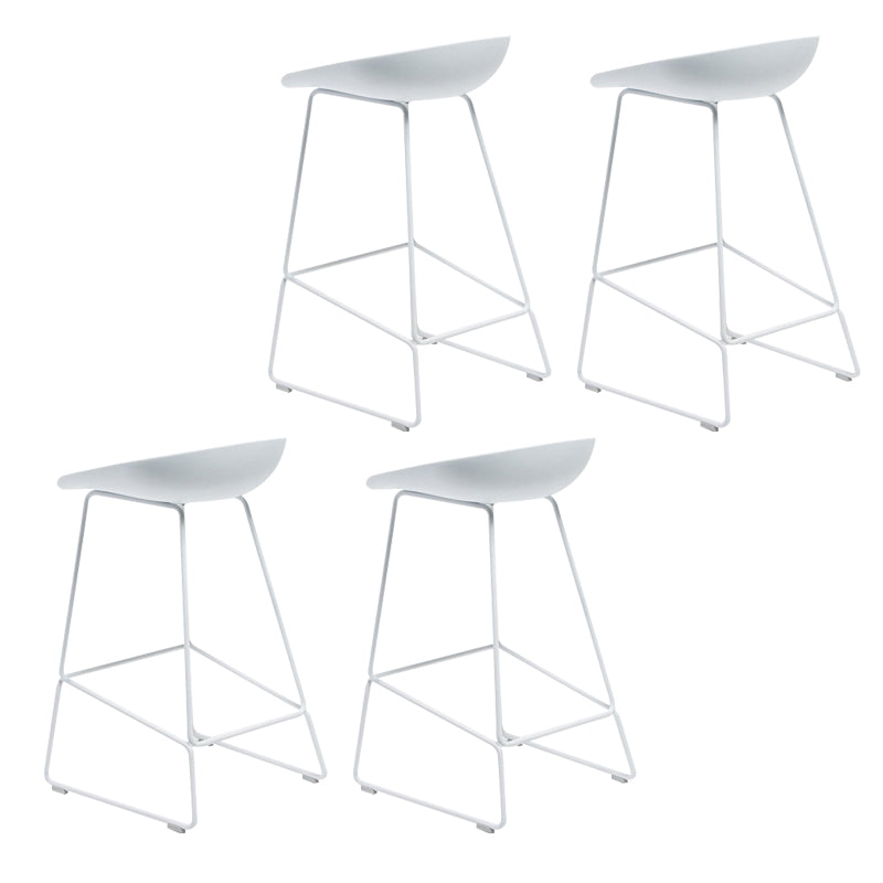 Plastic Armless Barstools Industrial Bar Stools with Metal Legs White White 4 Piece Set Clearhalo 'Bar Furniture' 'Bar Stools' 'bar_stools' 'furn' 'furn_bar_stools' 'Furniture' 'Kitchen & Dining Furniture' 6556010
