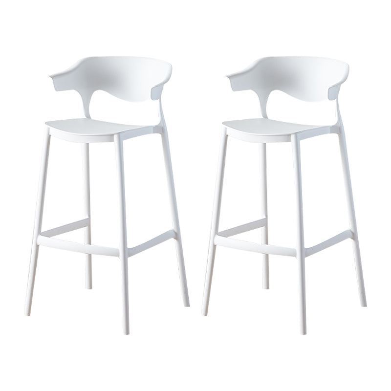 Sgabello da bar alto in plastica senza braccioli per interni Sgabello da bar industriale impilabile con schienale basso