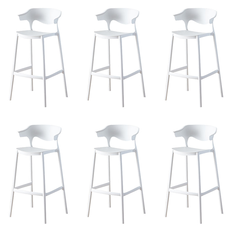 Sgabello da bar alto in plastica senza braccioli per interni Sgabello da bar industriale impilabile con schienale basso