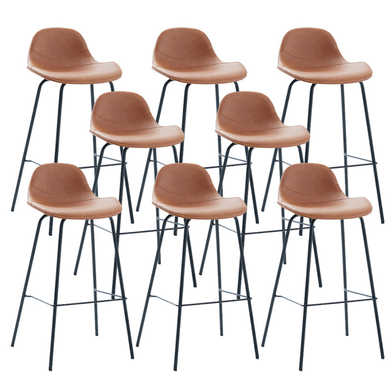 Tabouret de bar moderne en faux cuir, tabouret d'intérieur à dossier bas avec pieds en métal