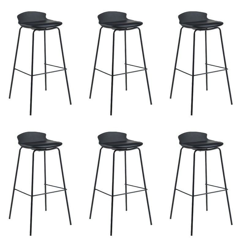 Contemporary Metal Frame Bar Stool Low Back PU Leather Bar Stool for Living Room Black Black 6 Piece Set Clearhalo 'Bar Furniture' 'Bar Stools' 'bar_stools' 'furn' 'furn_bar_stools' 'Furniture' 'Kitchen & Dining Furniture' 6557367