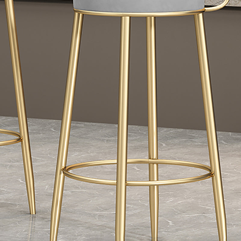 Taburete de respaldo de respaldo sin brazo de glamour taburete de barra de hierro con pedal y cojín para el café