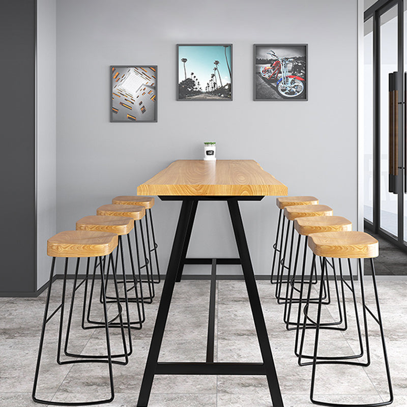 Rectangular Bar Height Table Black Legs and Metal Base Bistro Pub Table Clearhalo 'Bar Furniture' 'Bar Tables' 'bar_tables' 'furn' 'furn_bar_tables' 'Furniture' 'Kitchen & Dining Furniture' 6560248