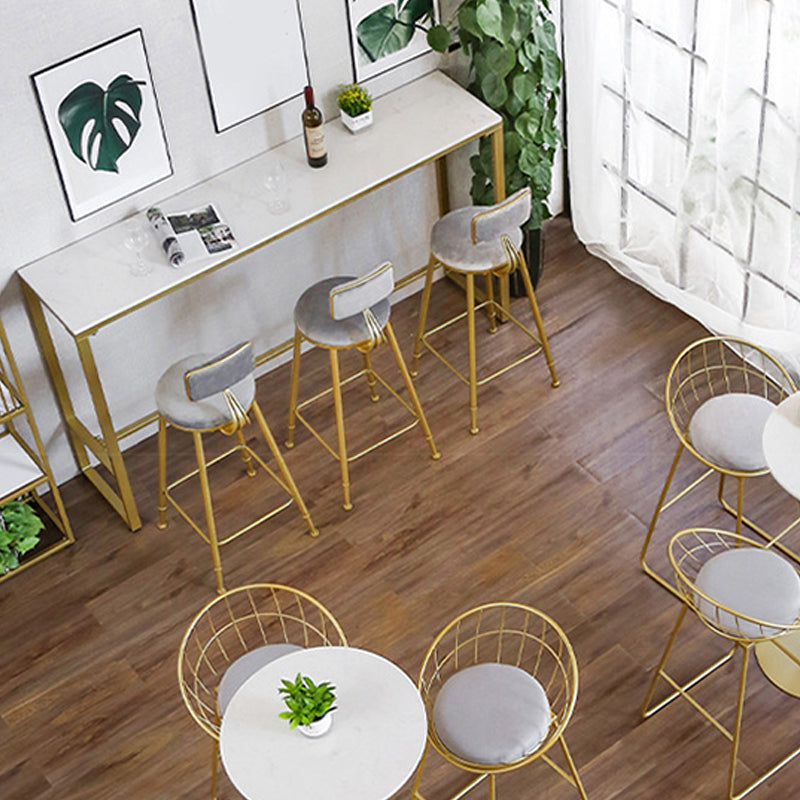 Mesa de mármol sintético blanco, mesa de bar de estilo moderno con base de caballete