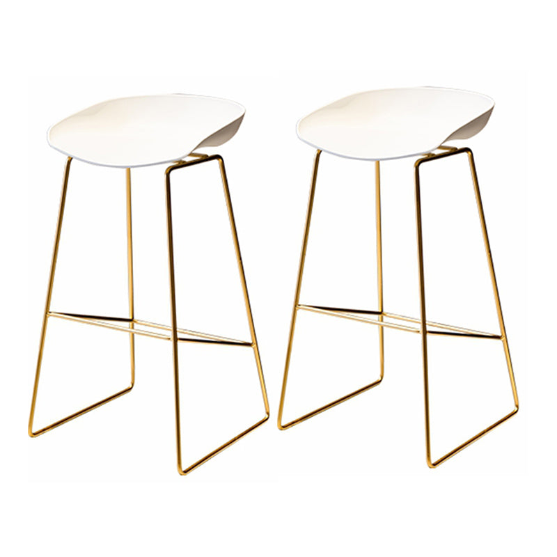 Glam Style Bar Set 1/2/4 Pieces Solid Wood Rectangle Counter Set White 30"H Stools (Set of 2) Clearhalo 'Bar Furniture' 'furn' 'furn_home_bar_bar_sets' 'Furniture' 'Home Bars & Bar Sets' 'home_bar_bar_sets' 'Kitchen & Dining Furniture' 6561742