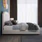 Luxe lederen bed beige gestoffeerd bedframe met nagellop -trim