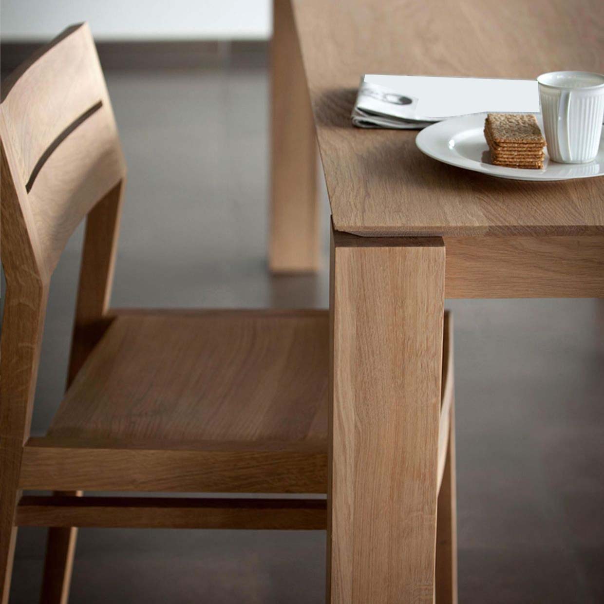Moderne eettafel met 4 poten, grenenhouten tafel voor eetkamer