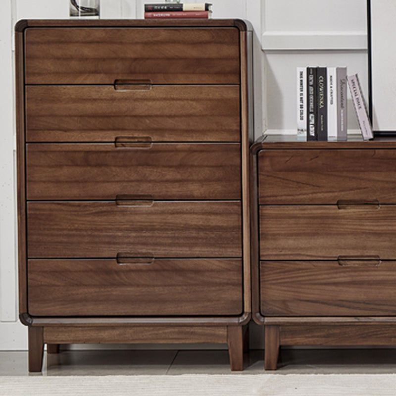 Mid-Century Modern Walnut Chest with 5 Drawers Rectangle Chest in Brone Clearhalo 'Cabinets & Chests' 'cabinets_chests' 'furn' 'furn_cabinets_chests' 'Furniture' 'Living Room Furniture' 6574531