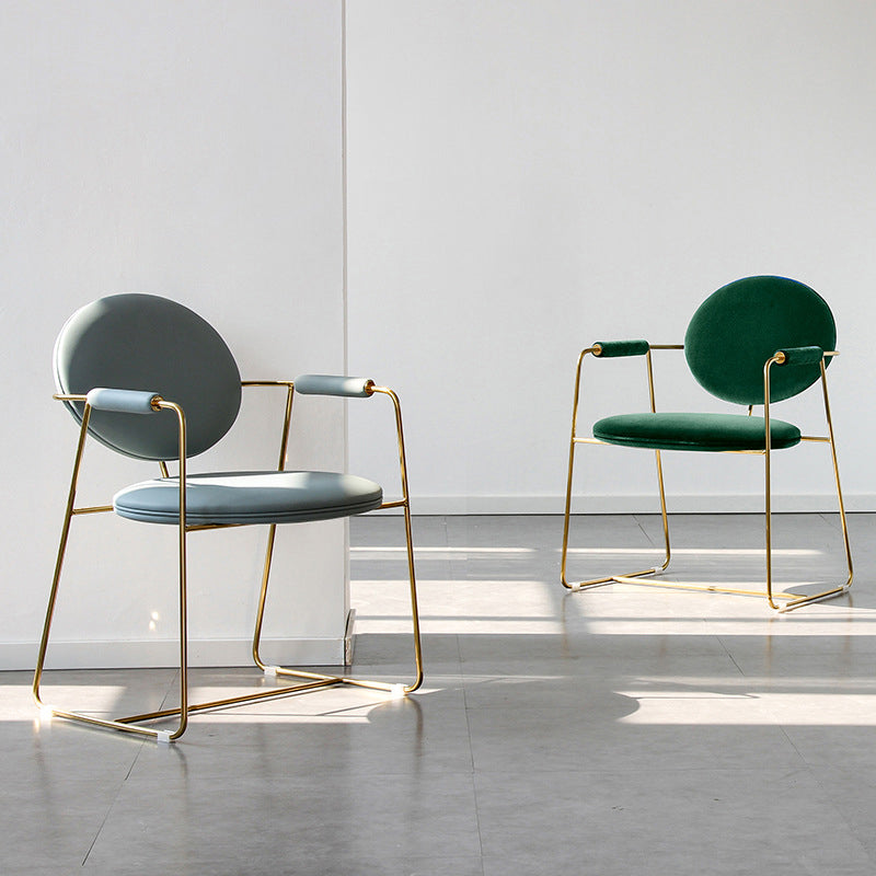 Sedia a braccio imbottita sedia da pranzo a base d'oro per sala da pranzo