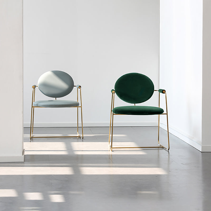 Sedia a braccio imbottita sedia da pranzo a base d'oro per sala da pranzo