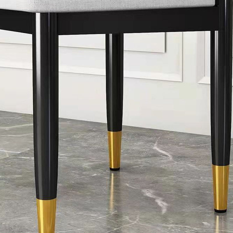 Chaise de salle à manger en métal chaise rembourrée contemporaine