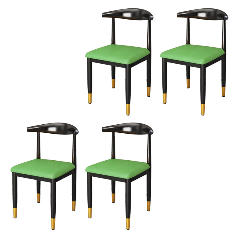 Chaise de salle à manger en métal chaise rembourrée contemporaine