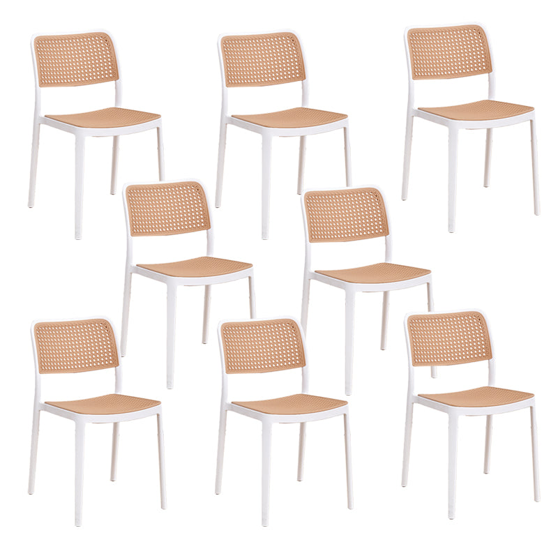 Sedia laterale da pranzo in plastica da pranzo da pranzo.