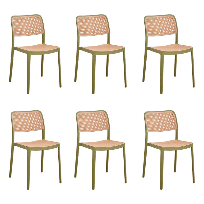 Sedia laterale da pranzo in plastica da pranzo da pranzo.