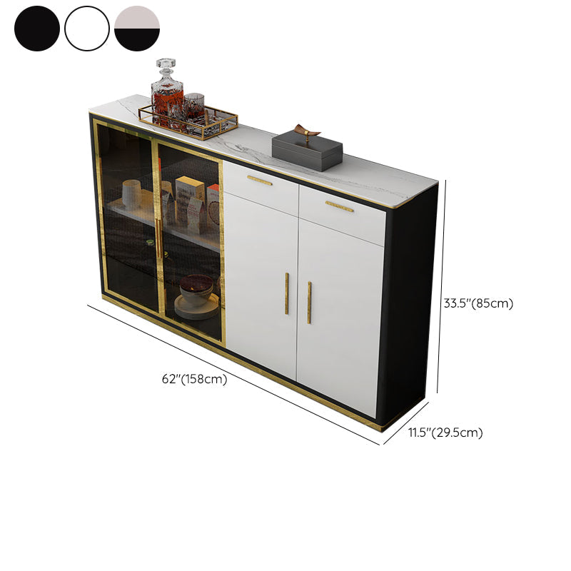 Tavolo di sideboard glam con cassetti in pietra e server da pranzo in legno