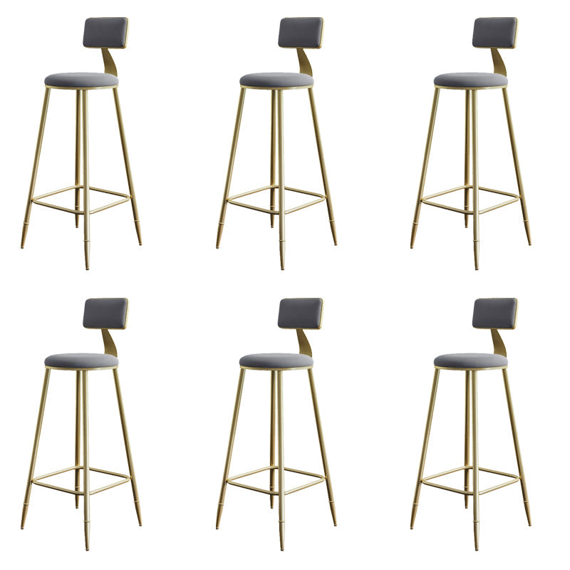 Tabouret de comptoir de dos de dossier sans bras glamour avec coussin de velours pour café