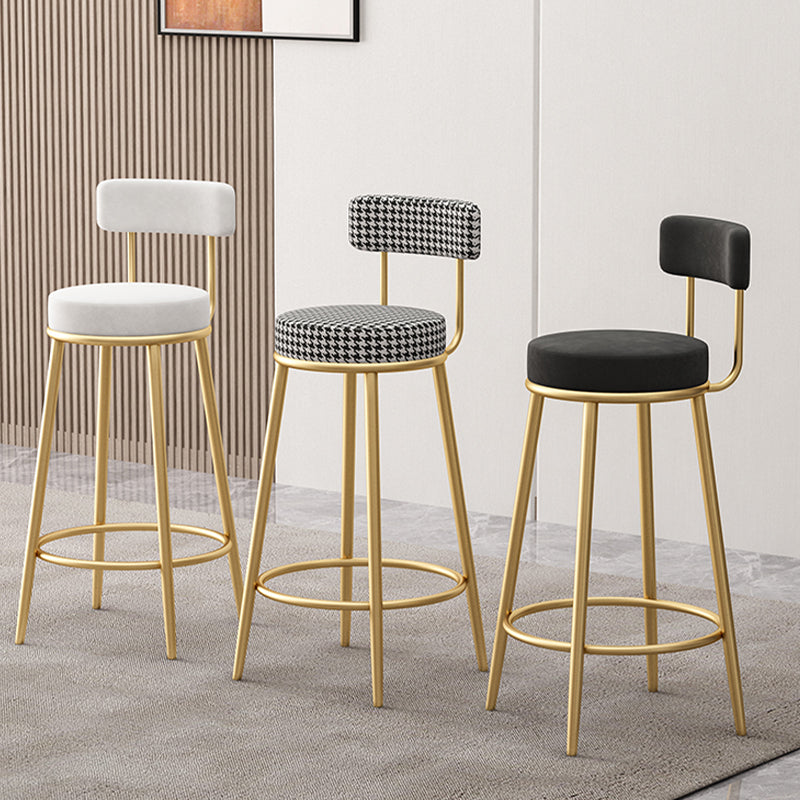 Glam Sgabello da bancone con schienale senza braccioli Sgabello da bar in ferro con pedale e cuscino per bar