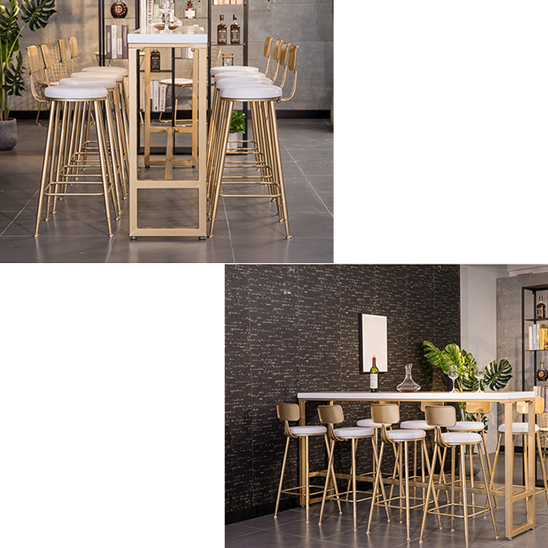 White Faux Marble Table Modern Style Bistro Table with Gold Base Clearhalo 'Bar Furniture' 'Bar Tables' 'bar_tables' 'furn' 'furn_bar_tables' 'Furniture' 'Kitchen & Dining Furniture' 6580988