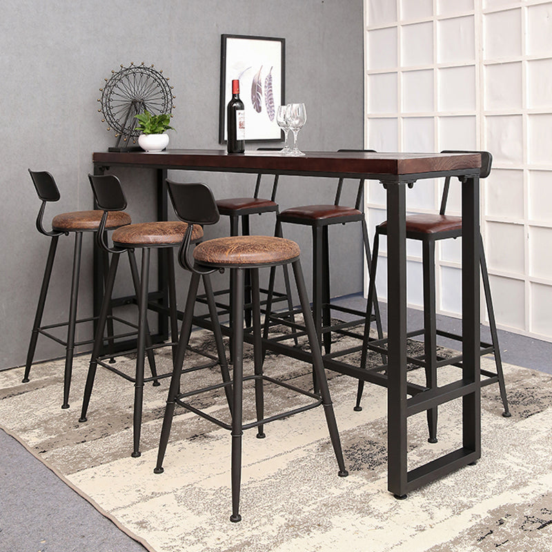 Industrieller Bistro-Bartisch aus massivem Holz, rechteckiger Bartisch mit Metallgestell
