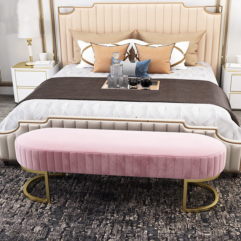 Contemporary Upholstered Bench Oval 16.5" Height Bedroom Bench with Metal Legs Pink Clearhalo 'Benches' 'Chairs & Seating' 'furn' 'furn_benches' 'Furniture' 'Living Room Furniture' 6590323