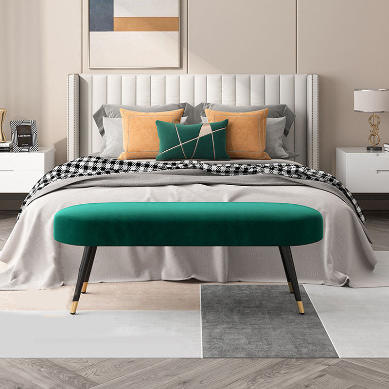 Banc de banc rembourré contemporain avec des jambes en métal avec des jambes métalliques