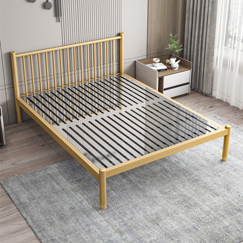 Metalen eigentijds standaardbed met metalen benen bedframe met hoofdeinde