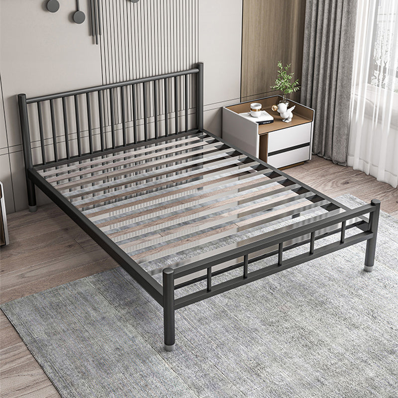 Metalen eigentijds standaardbed met metalen benen bedframe met hoofdeinde
