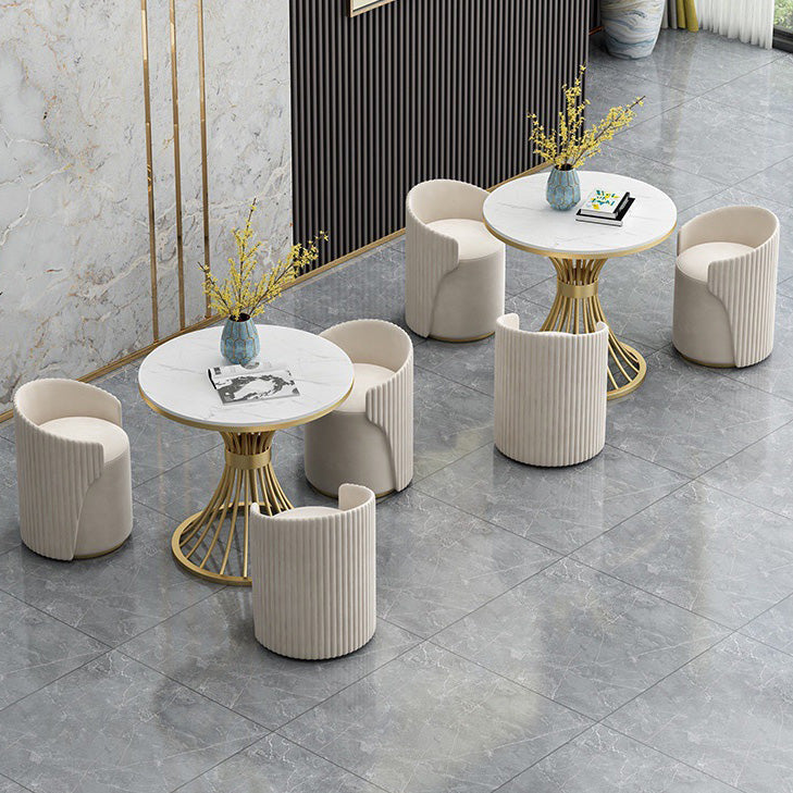 White Faux Marble Dining Table Traditional Luxury Round Table for Home Clearhalo 'Dining Tables & Seating' 'Dining Tables' 'dining_table' 'furn' 'furn_dining_table' 'Furniture' 'Kitchen & Dining Furniture' 6592909