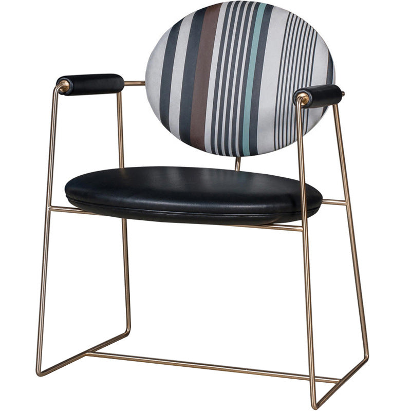 屋内グラムダイニングチェアキングルイバックアームチェア付き布張り