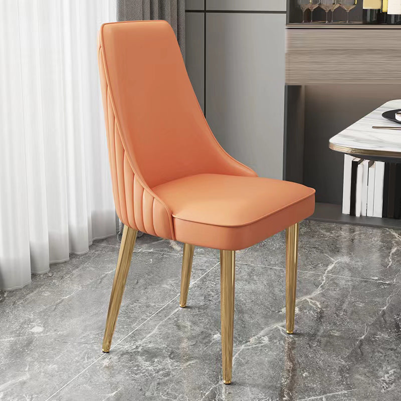 Sedie da pranzo e d'accento glamour Sedia laterale curva Parsons per interni