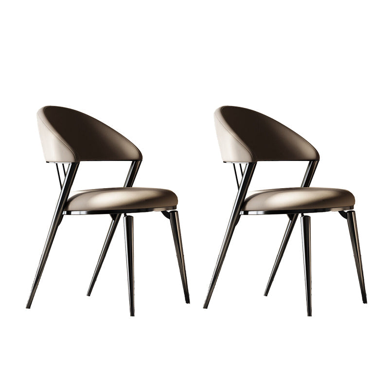 Sedia da pranzo a casa sedia laterale aperta.