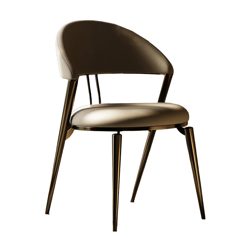 Sedia da pranzo a casa sedia laterale aperta.