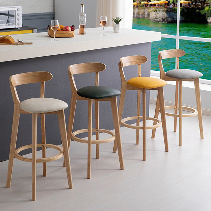 Tabouret de bar en bois de tabouret de comptoir de dossier sans bras industriel avec pédale pour café