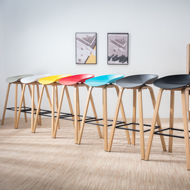 Industrial Armless Backrest Counter Stool Iron Bar Stool with Acrylic Seat for Cafe Clearhalo 'Bar Furniture' 'Bar Stools' 'bar_stools' 'furn' 'furn_bar_stools' 'Furniture' 'Kitchen & Dining Furniture' 6594626