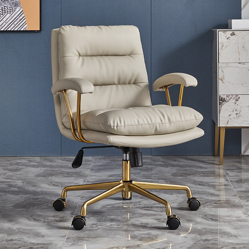 Padded Arms Modern Office Chair Adjustable Seat Height Desk Chair with Wheels Grey Genuine Leather 1 Piece Clearhalo 'furn' 'furn_office_chair' 'Furniture' 'Office Chairs' 'Office Furniture' 'office_chair' 6600049