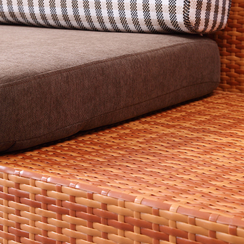 Sofá de ratán tropical de 3 plazas con chaise longue con brazos volumétricos marrones y respaldo suelto